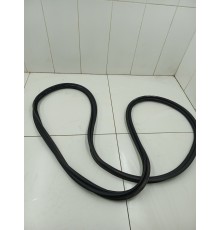 Уплотнитель багажника