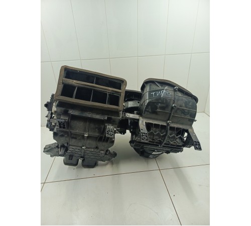 Корпус отопителя печки в сборе