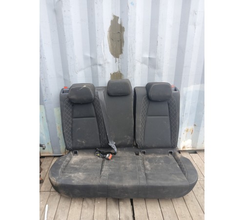 Задний ряд сидений