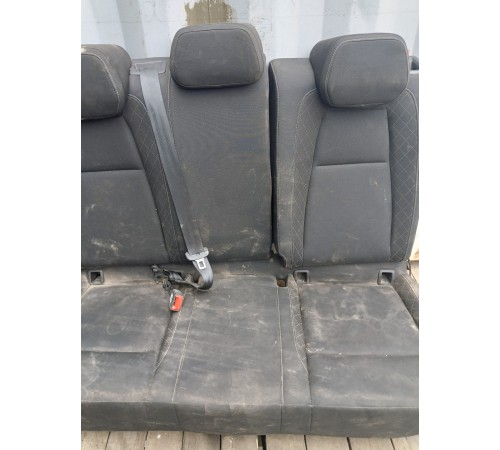 Задний ряд сидений