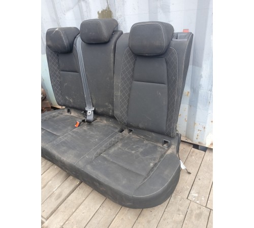 Задний ряд сидений