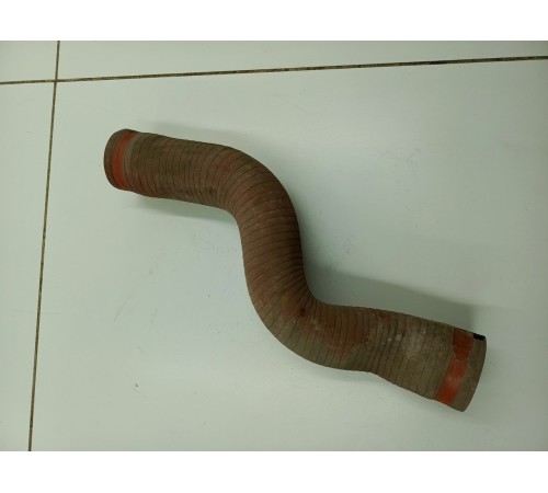 Патрубок интеркулера