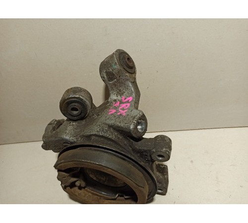 Кулак поворотный задний левый