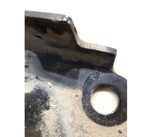 Кронштейн(крепление) тяги продольной задний правый