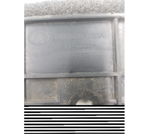 Дефлектор радиатора правый