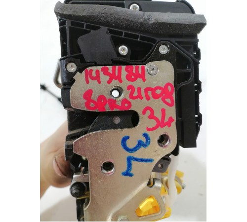 Замок двери задний левый