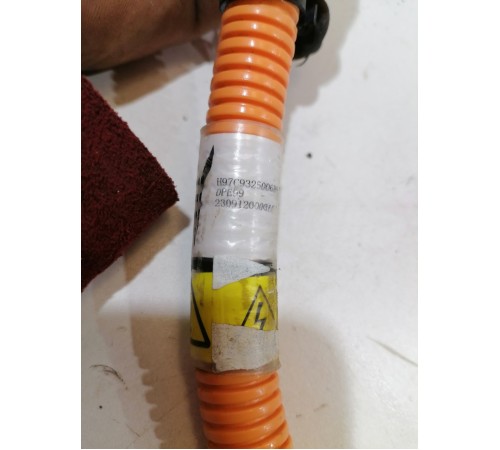 Провод высоковольтный (на компрессор)