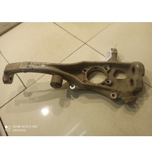 Кулак передний(передний левый)