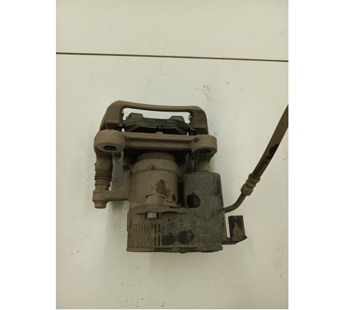 Суппорт тормозной задний правый