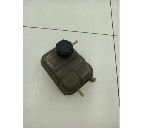 Бачок расширительный