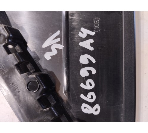 Молдинг двери(задний левый)