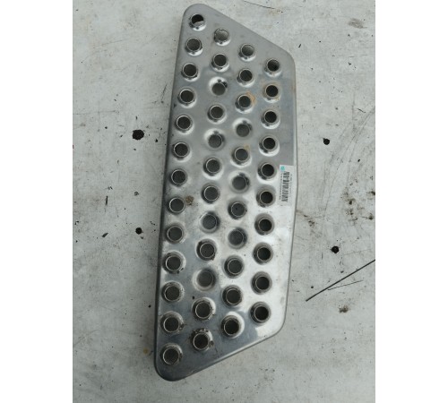 Накладка ступеньки подножки левая верхняя