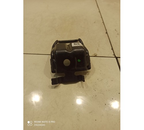 Кронштейн крепления сиденья