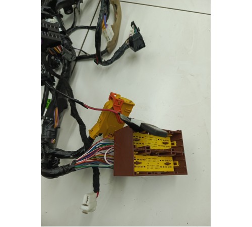 Электропроводка подторпедная с монтажным блоком