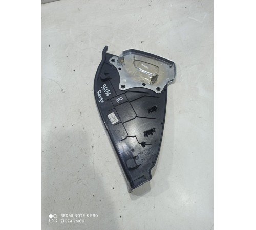 Накладка торпедо правая