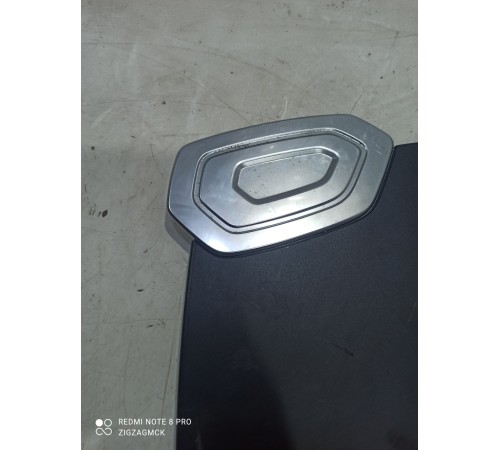 Накладка торпедо правая