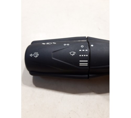 Переключатель света фар и сигналов поворота