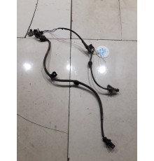 Датчик ABS(передний правый)