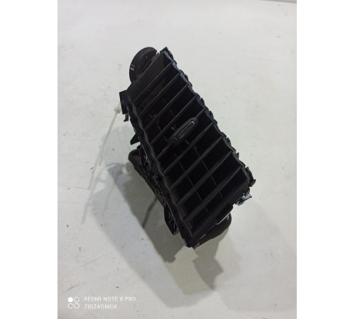 Воздушный дефлектор правый