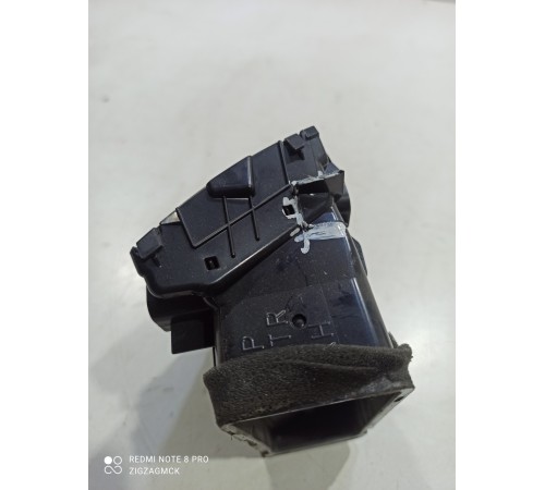 Воздушный дефлектор правый