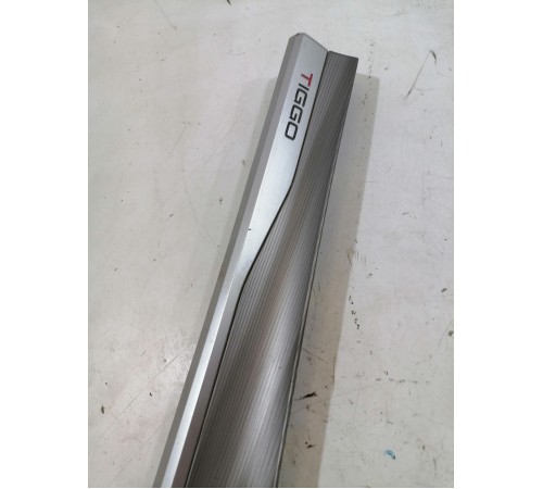 Накладка двери задней правой