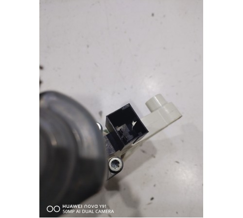 Моторчик стеклоподъемника (передний правый)