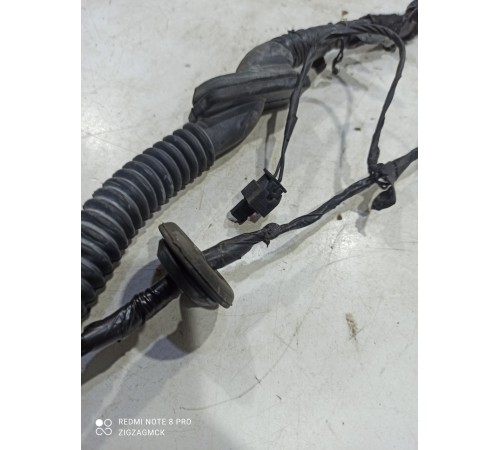 Электропроводка двери (передняя левая)