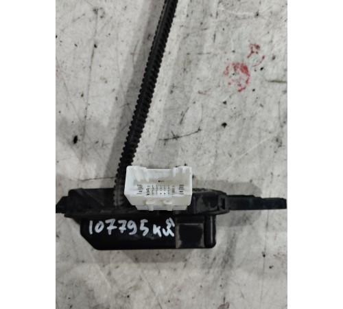 Активатор сдвижной двери левый