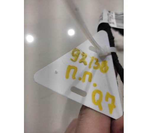 Электропроводка обшивки двери (передняя, правая)