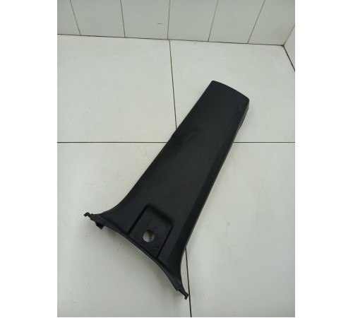 Обшивка центральной стойки левая нижняя