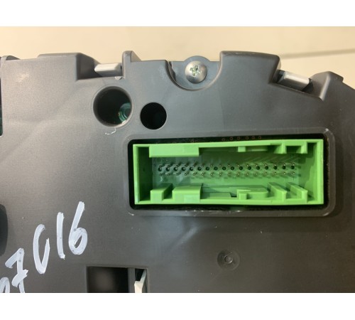 Панель приборов