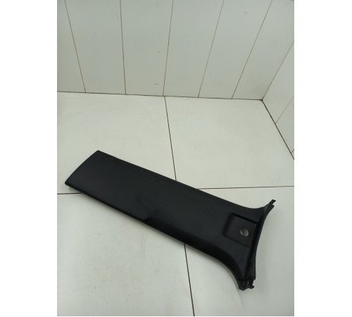 Обшивка центральной стойки левая нижняя