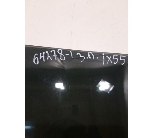 Стекло двери (заднее, правое)