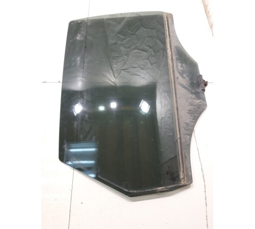 Стекло двери (заднее, правое)