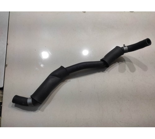 Патрубок системы охлаждения