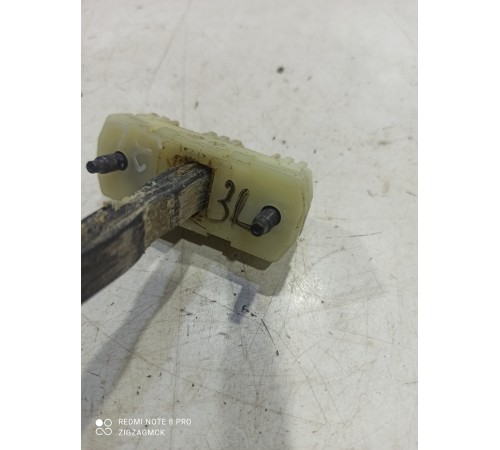 Ограничитель двери(задний левый)