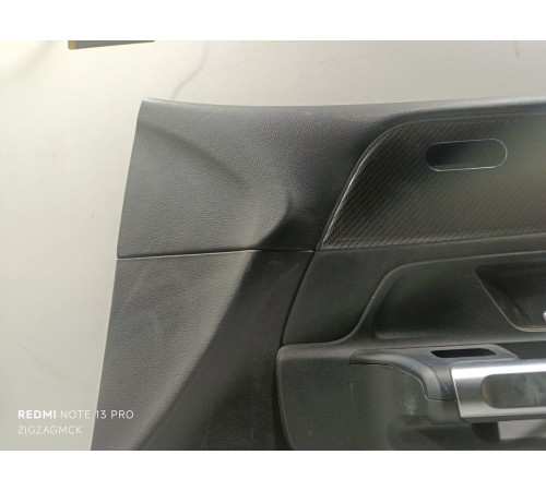 Обшивка двери передняя правая