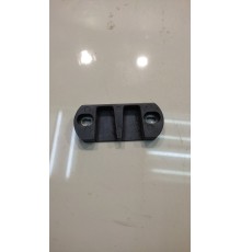 Направляющая (с двери багажника)