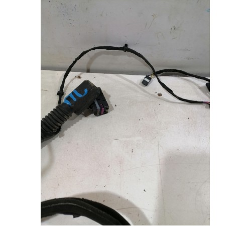 Электропроводка двери передняя левая