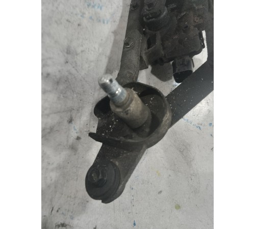 Трапеция стеклоочистителя в сборе