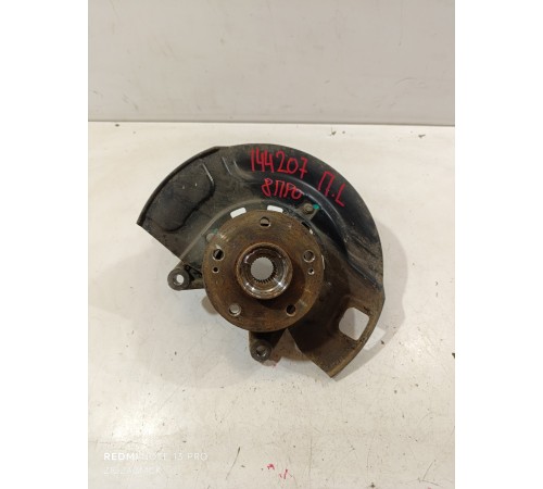 Кулак поворотный передний левый