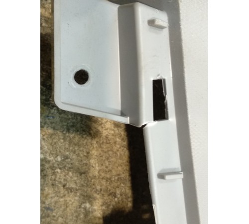 Обшивка стойки центральная правая