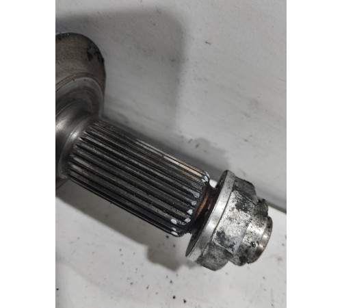 Привод(полуось) передний левый