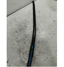 Молдинг стекла передний правый