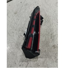 Фонарь крышки багажника правый внутренний