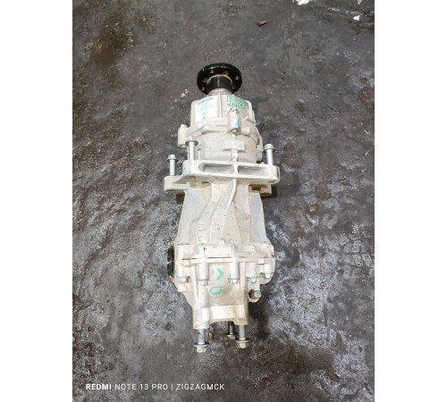 Задний редуктор с муфтой включения полного привода