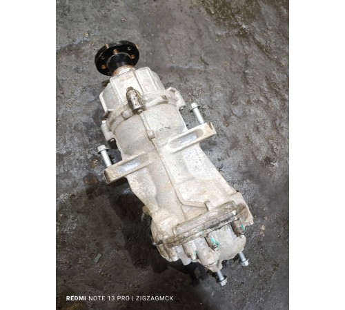 Задний редуктор с муфтой включения полного привода