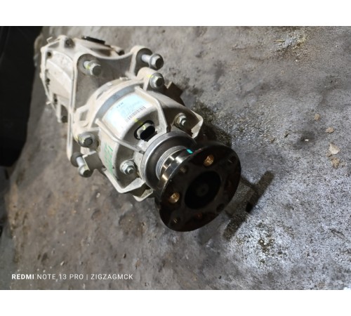 Задний редуктор с муфтой включения полного привода