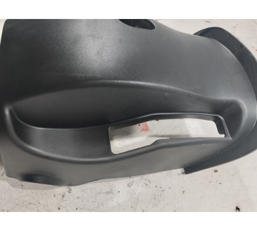 Кожух рулевой колонки (нижняя часть)