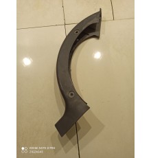 Накладка петли крышки багажника(левая)